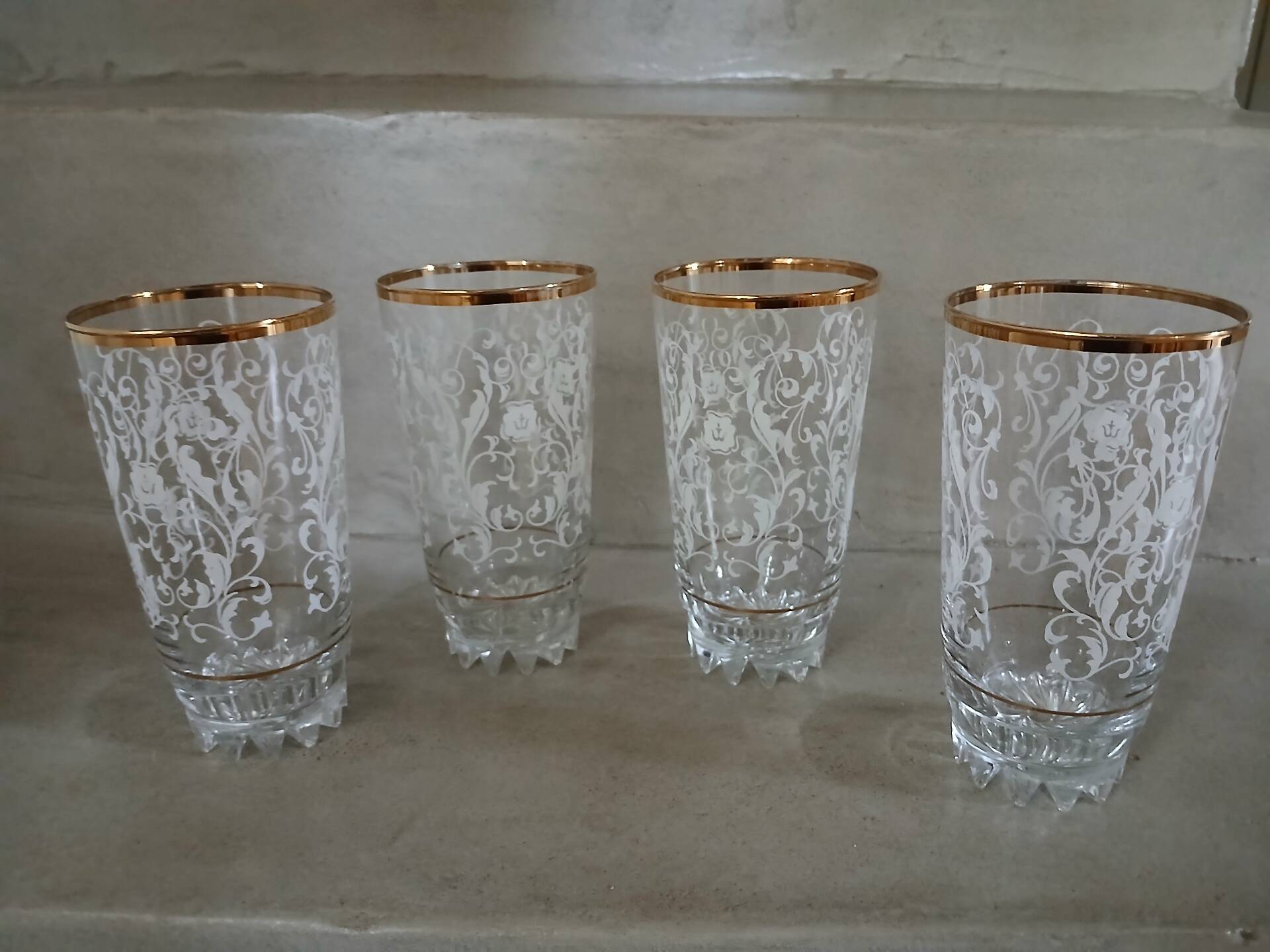 4 vintage water glasses