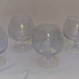Set of six glasses engraved with crystal grape bunches