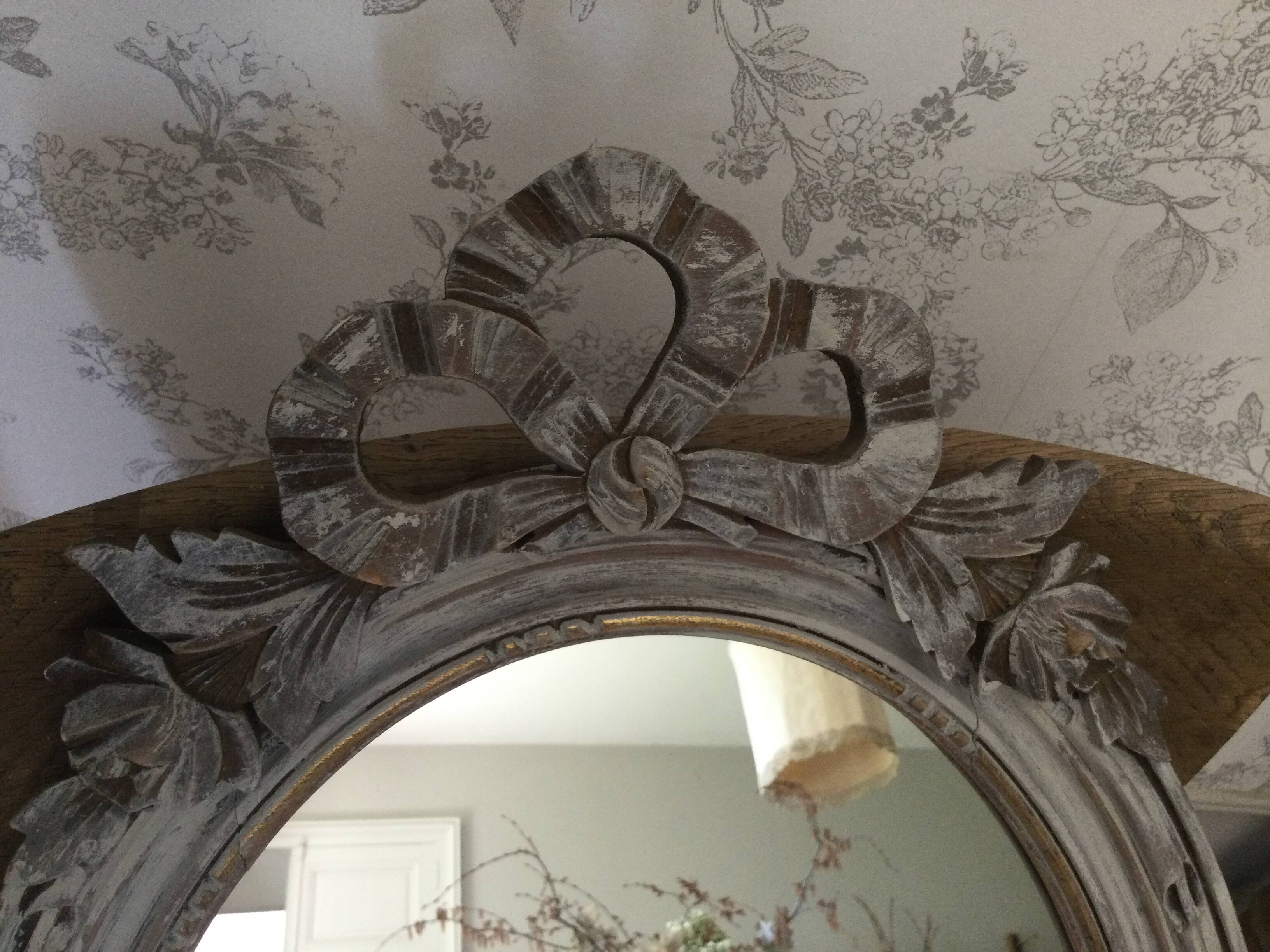 Miroir ancien oval