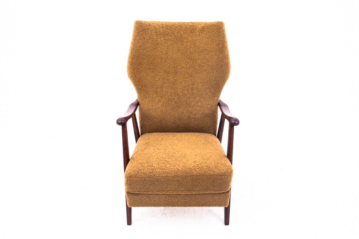 Yellow vintage armchair in bouclé fabric, Denmark, 1960s. After restoration.
