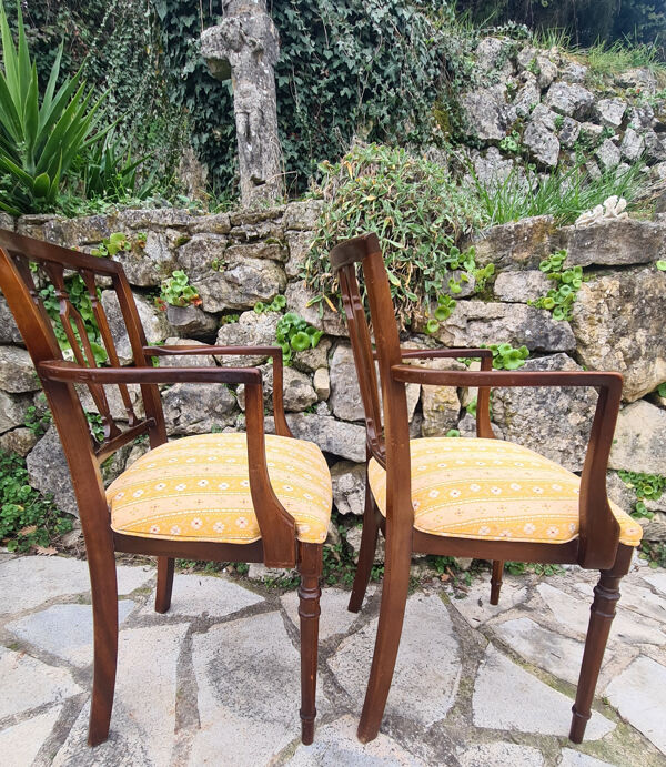 Mobilier de salon anglais en acajou vers 1900