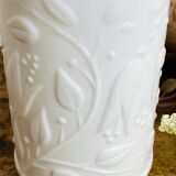 1970 ointment pot, in white opaline