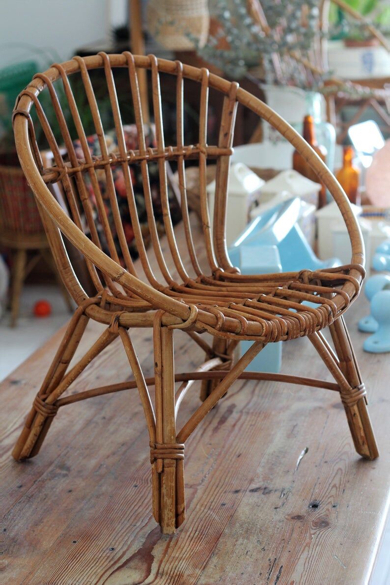 Children's chair in rattan
