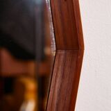 Miroir hexagonal avec cadre en teck