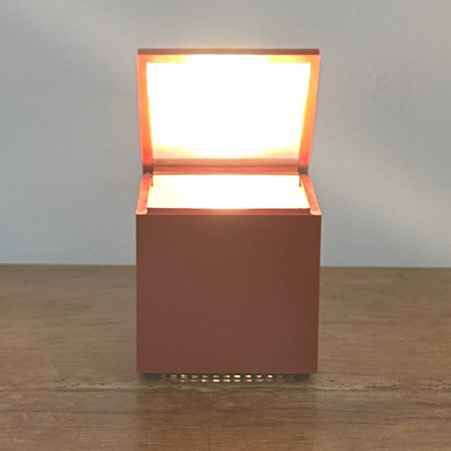 Cini & nils lamp – iconic opi milano design - model: cuboluce red