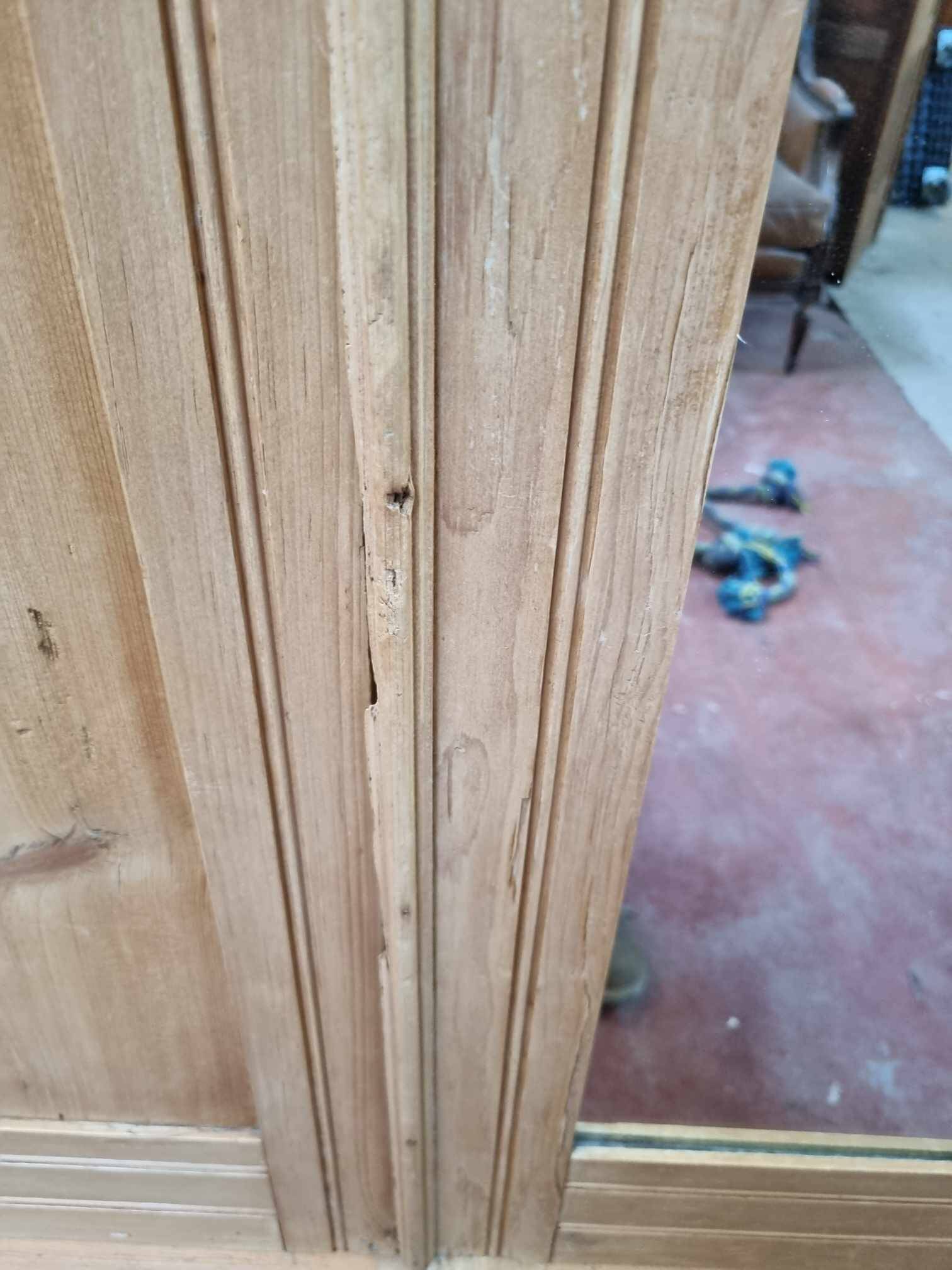 Armoire anglaise en pin