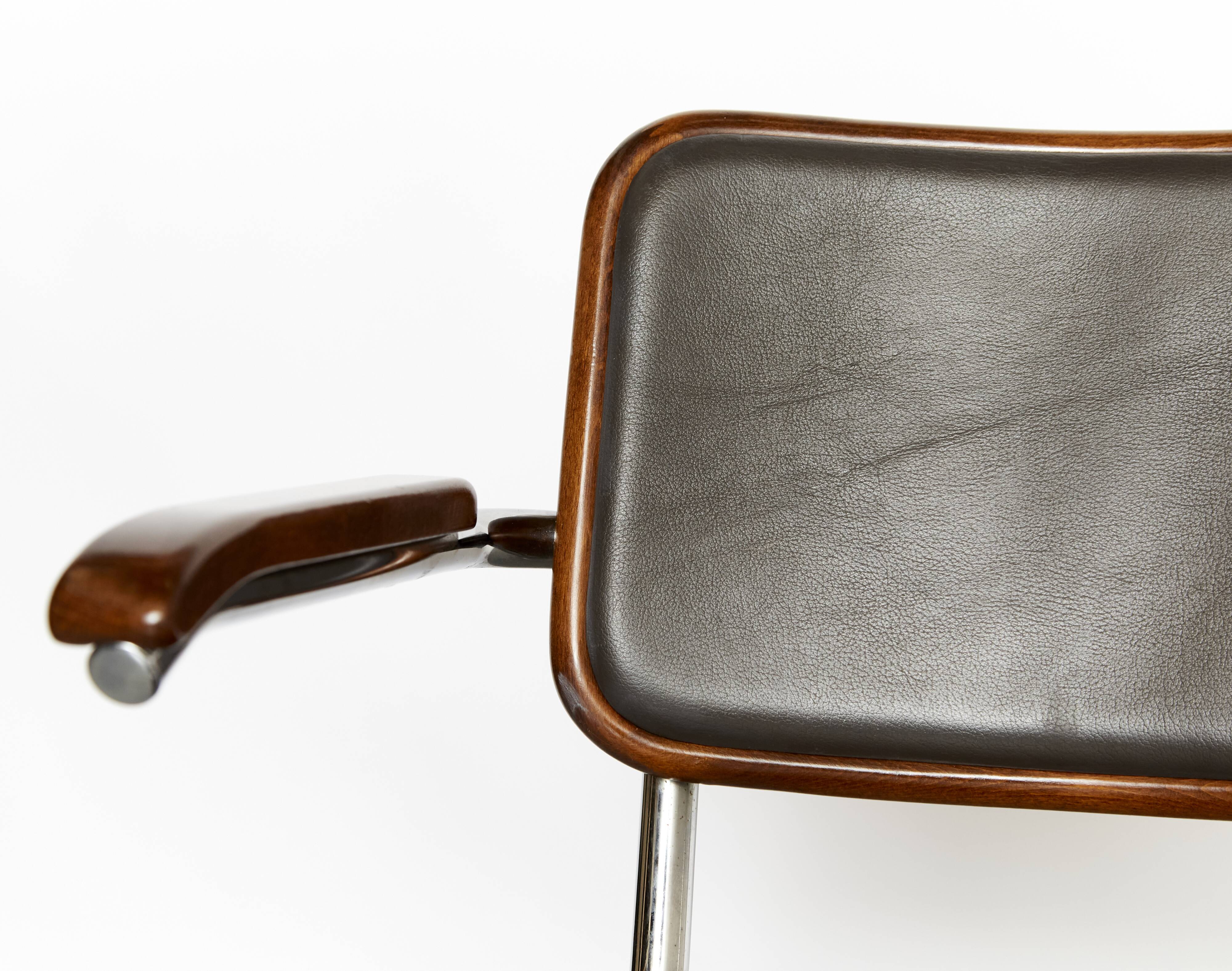 Chaises cantilever S64 de Marcel Breuer pour Thonet, 1983