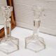 Paire bougeoirs verre