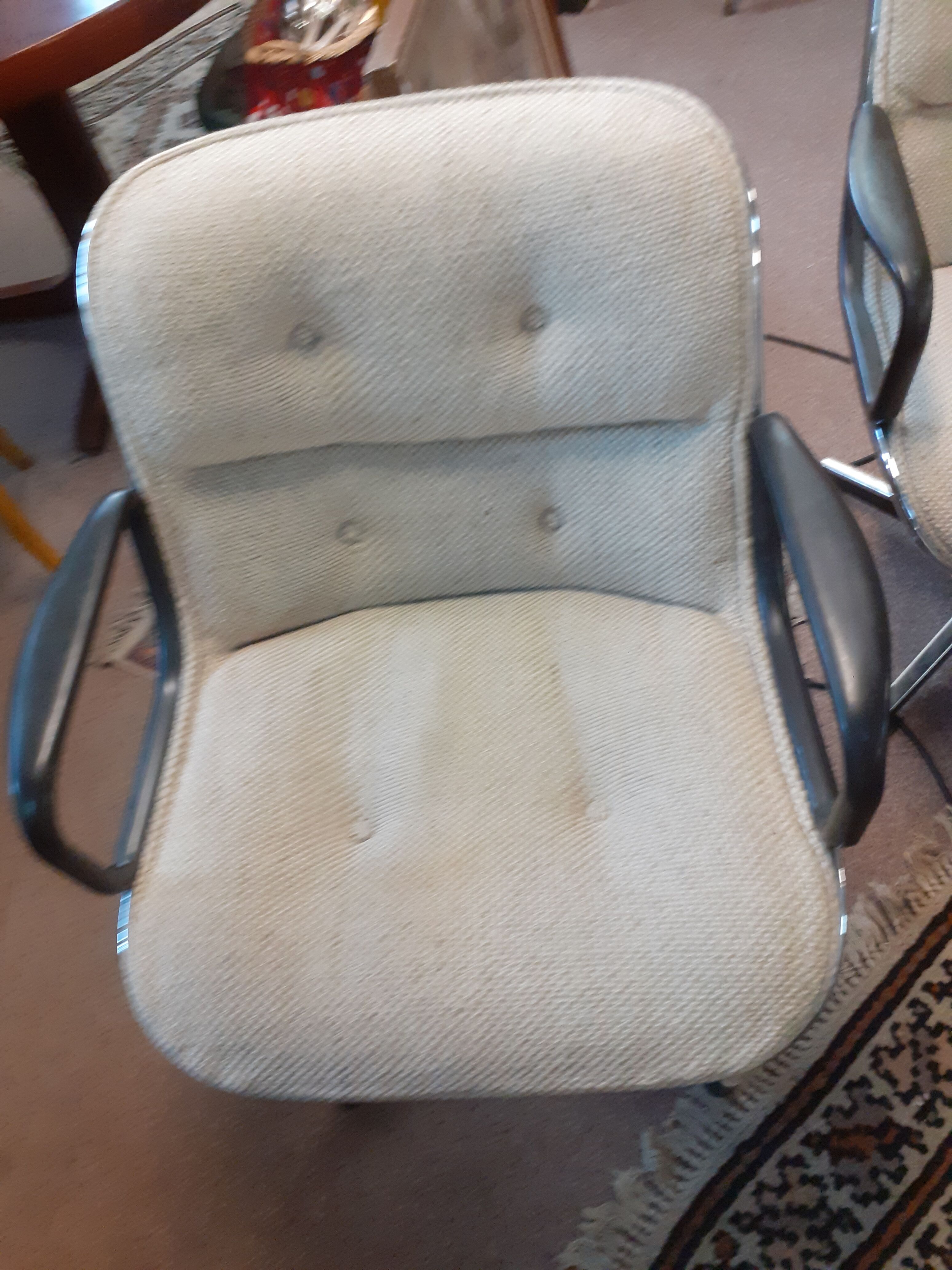 Set of 6 chairs Charles Pollock international editor Knoll