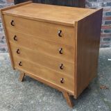 Chest of drawers compass feet