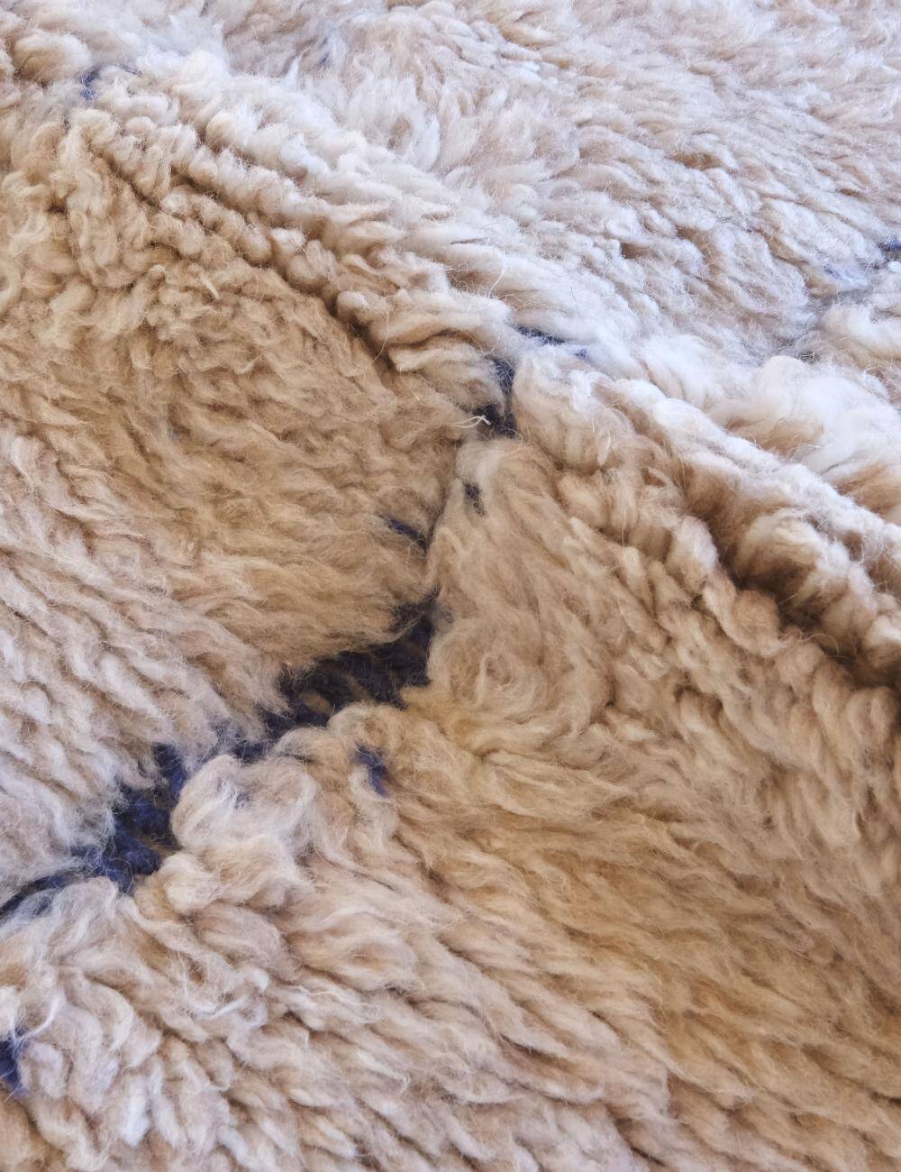 Small Beige Beni Ourain Rug - 130 x 94 cm