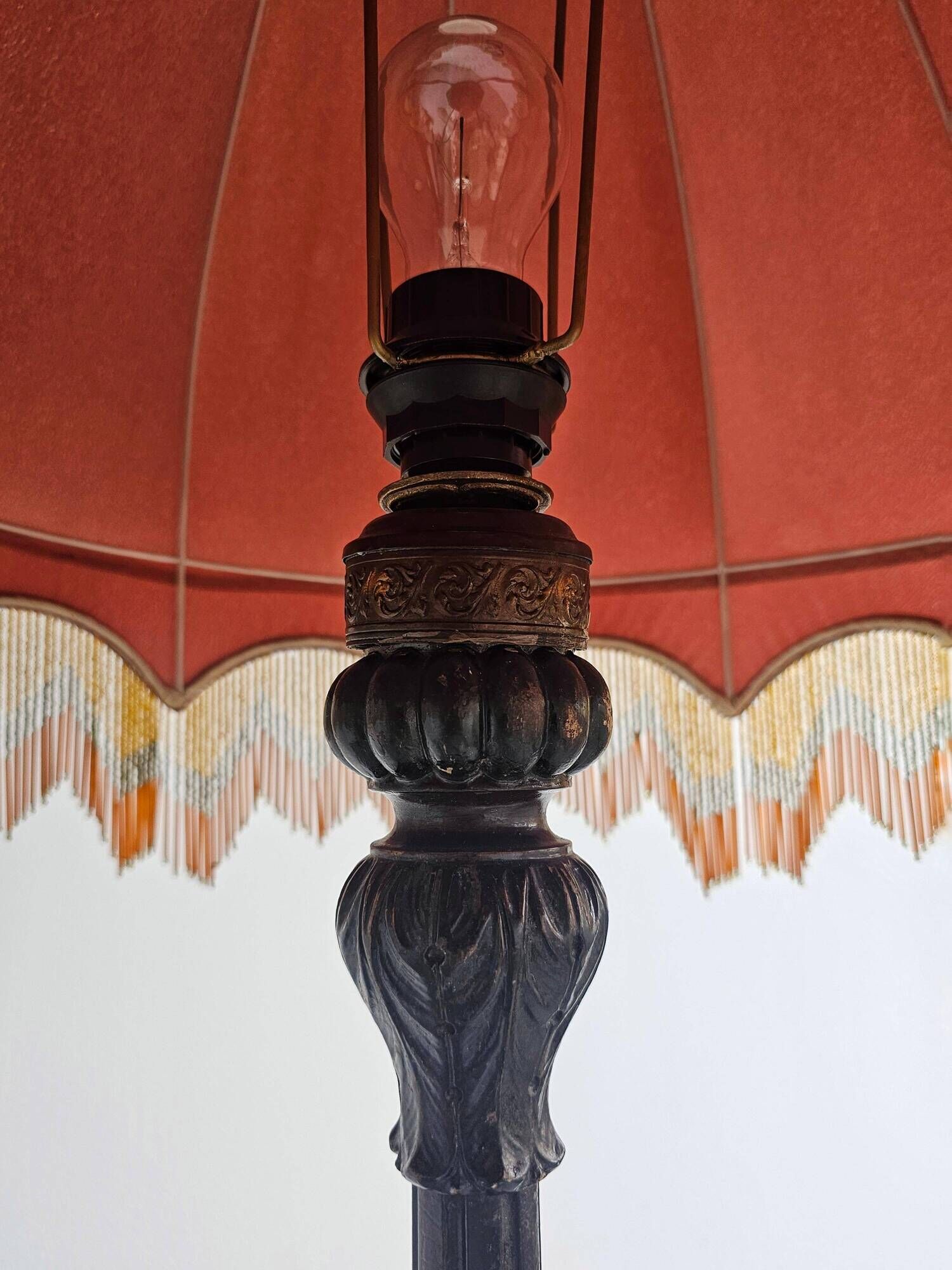 Antique floor lamp in carved oak, Austria late 1890s.
