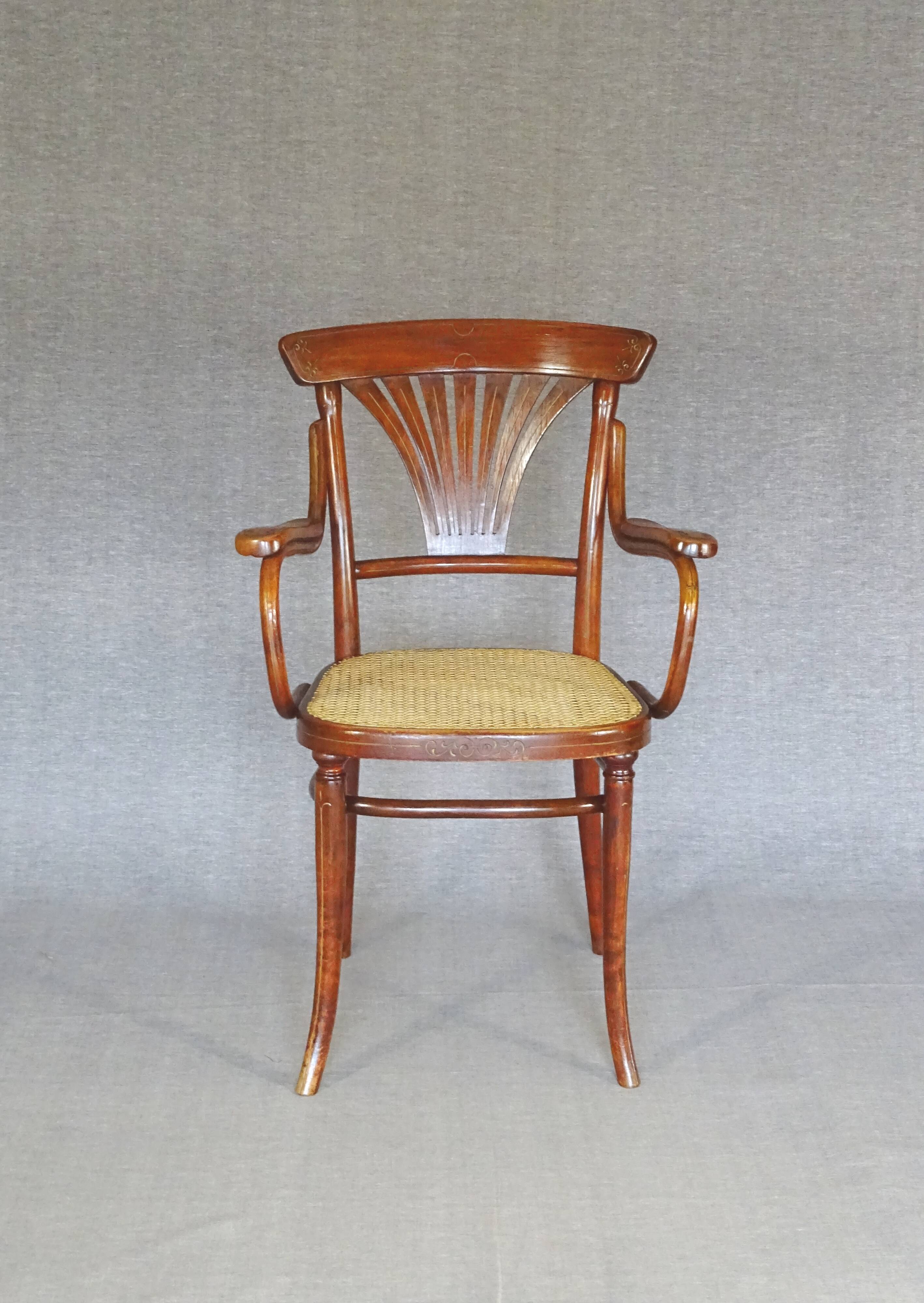 Thonet armchair No. 221, "bronze" inlays 1905 perfect caning