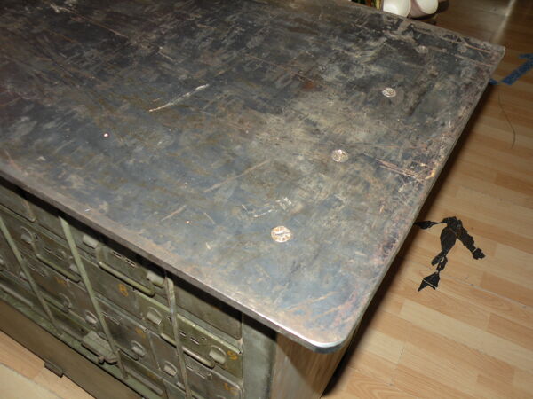 Meuble métal d'atelier camion gmc cckw 353, us army 2eme guerre mondiale 1941/ 1945