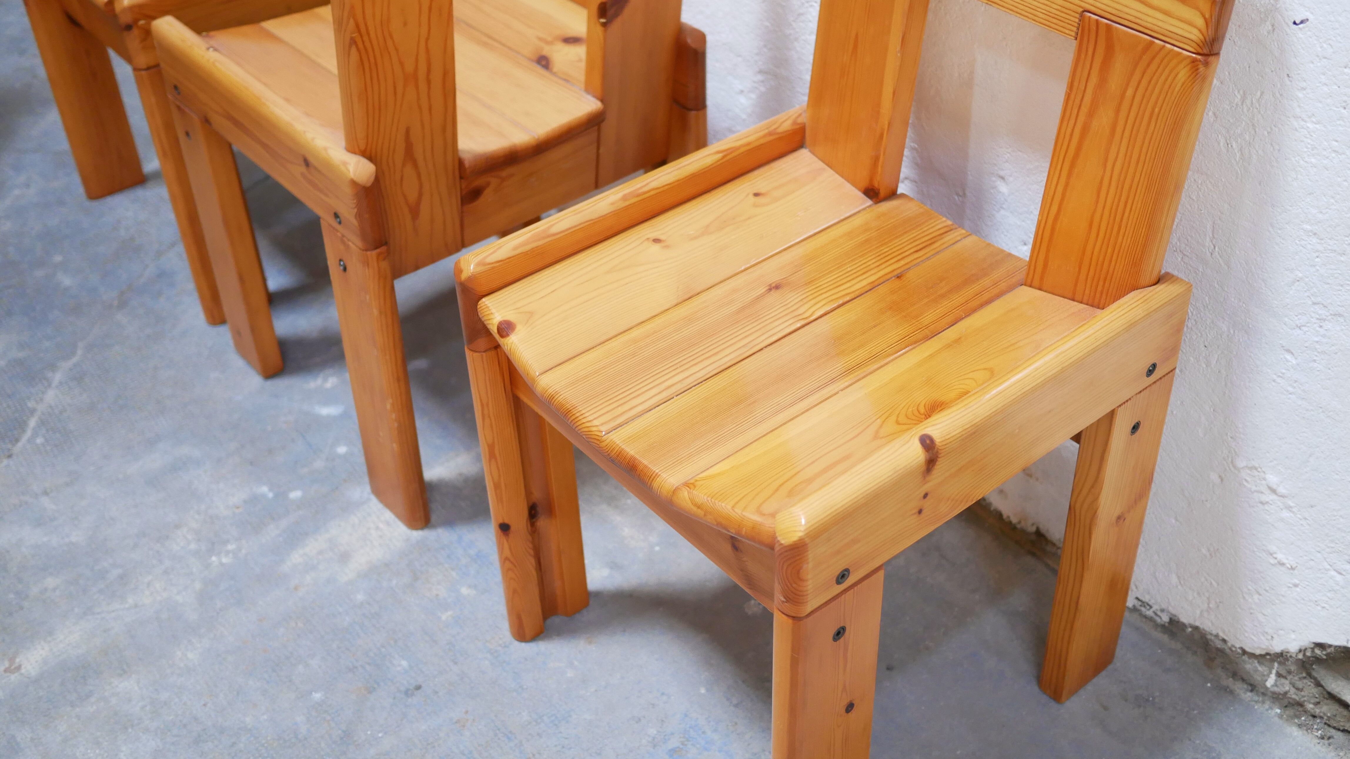 Vintage stretch dining table and 4 chairs by S. Coppola for Roche Bobois