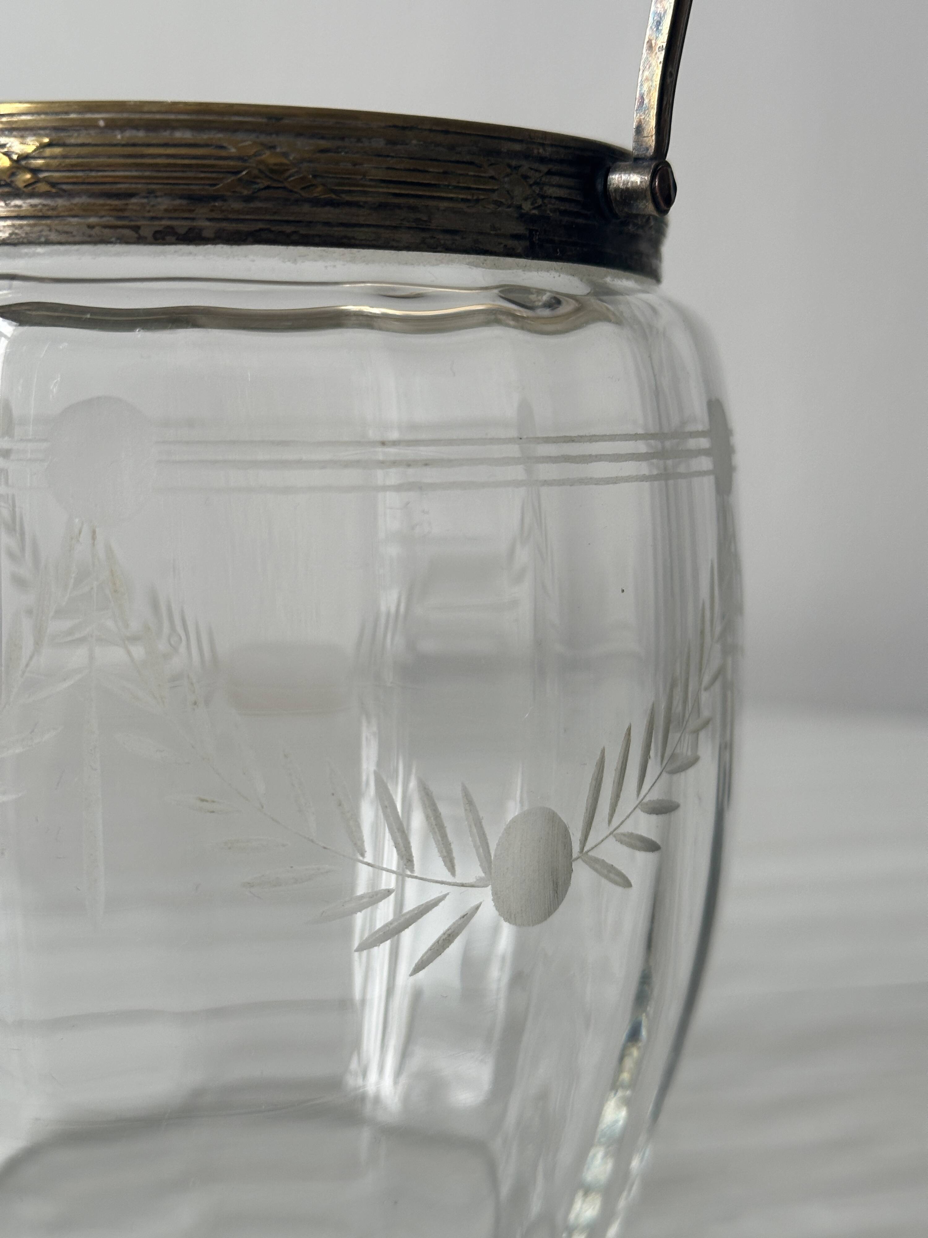 Seau à glaçons en cristal ciselé