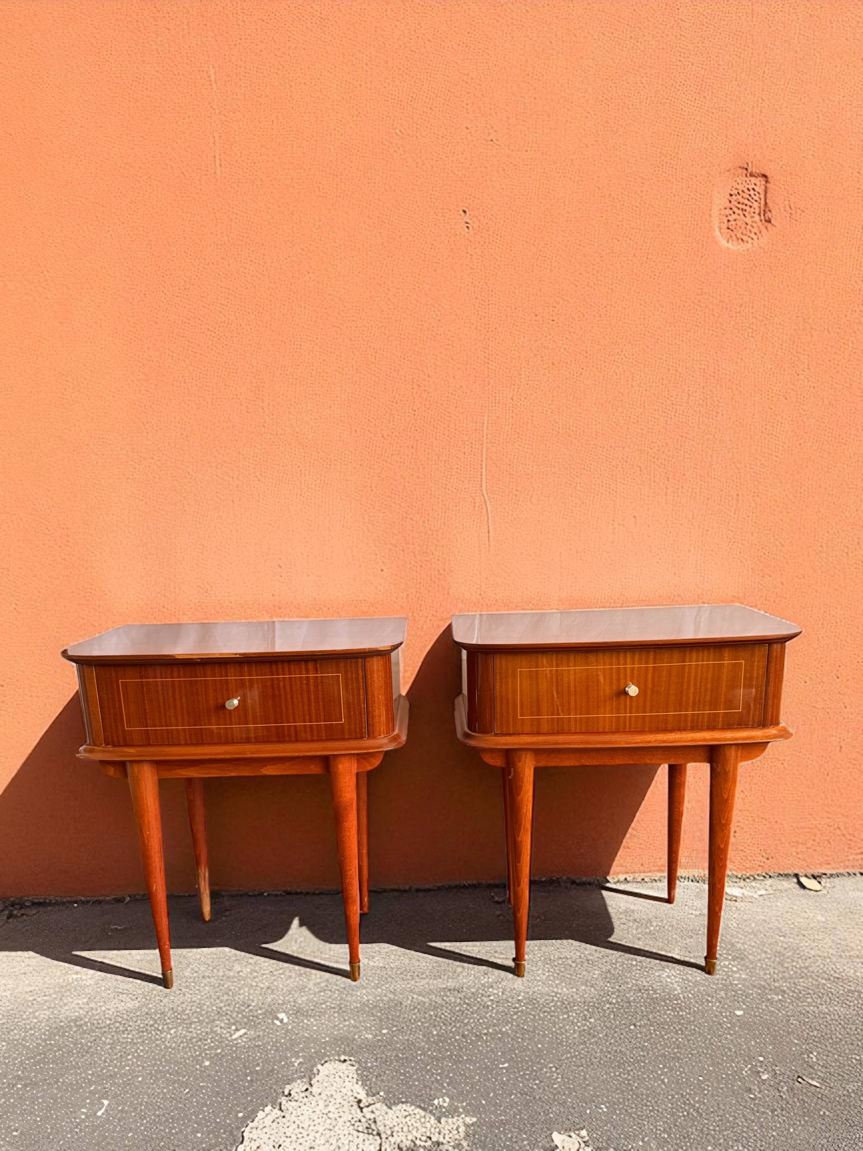 Pair of vintage 1950/60 mahogany bedside tables – tapered brass legs