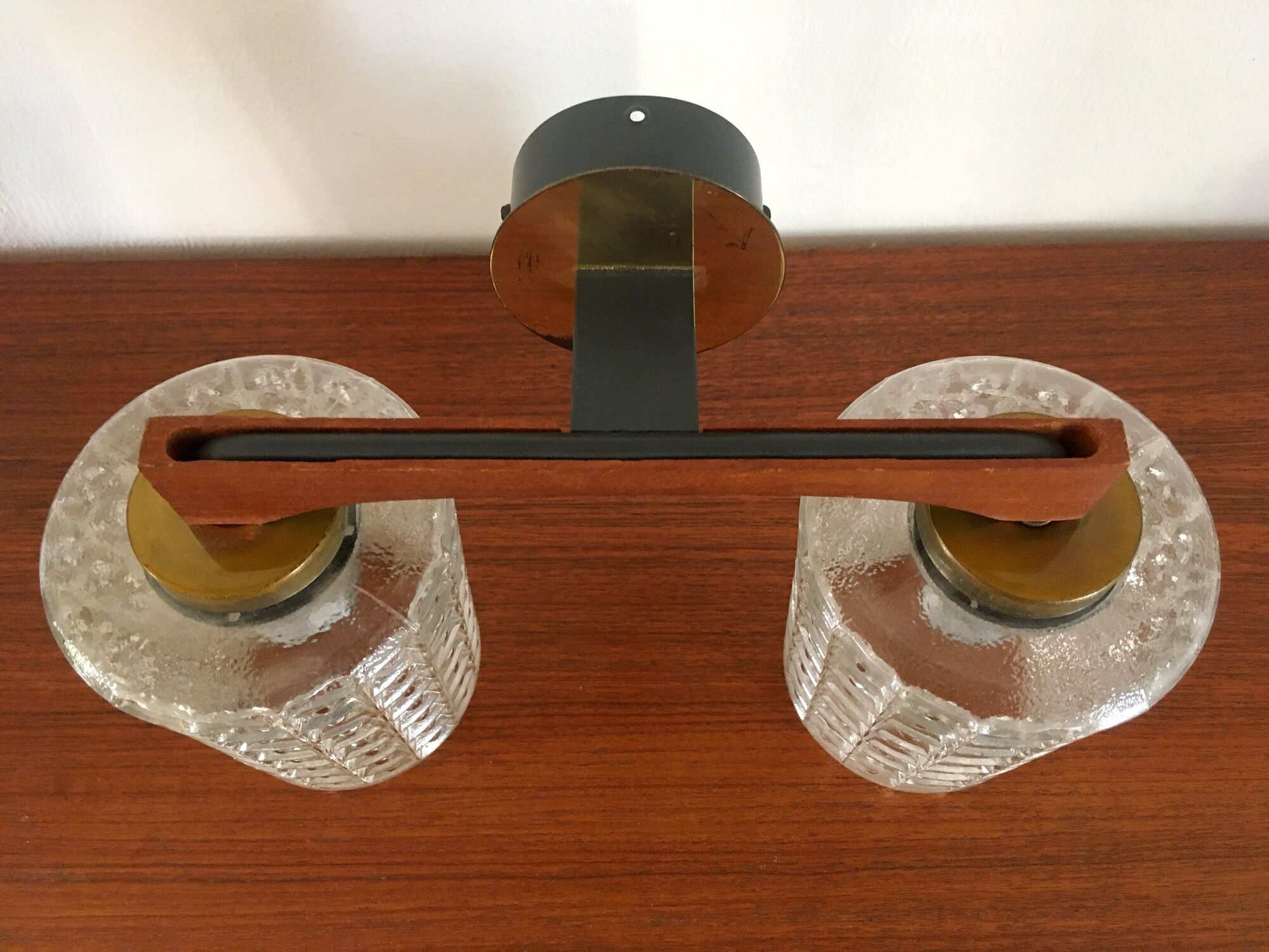 Vintage Scandinavian wall lamp 1960