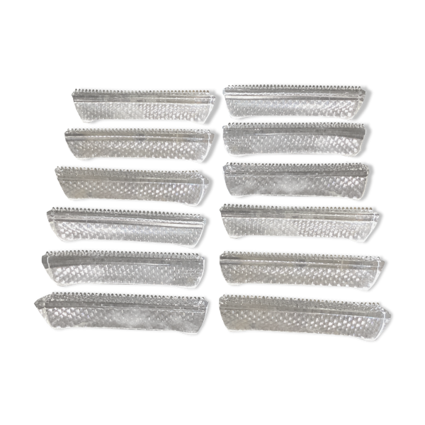 Lot de douze porte couteaux en cristal 24%au plomb vintage