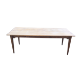 Farm table