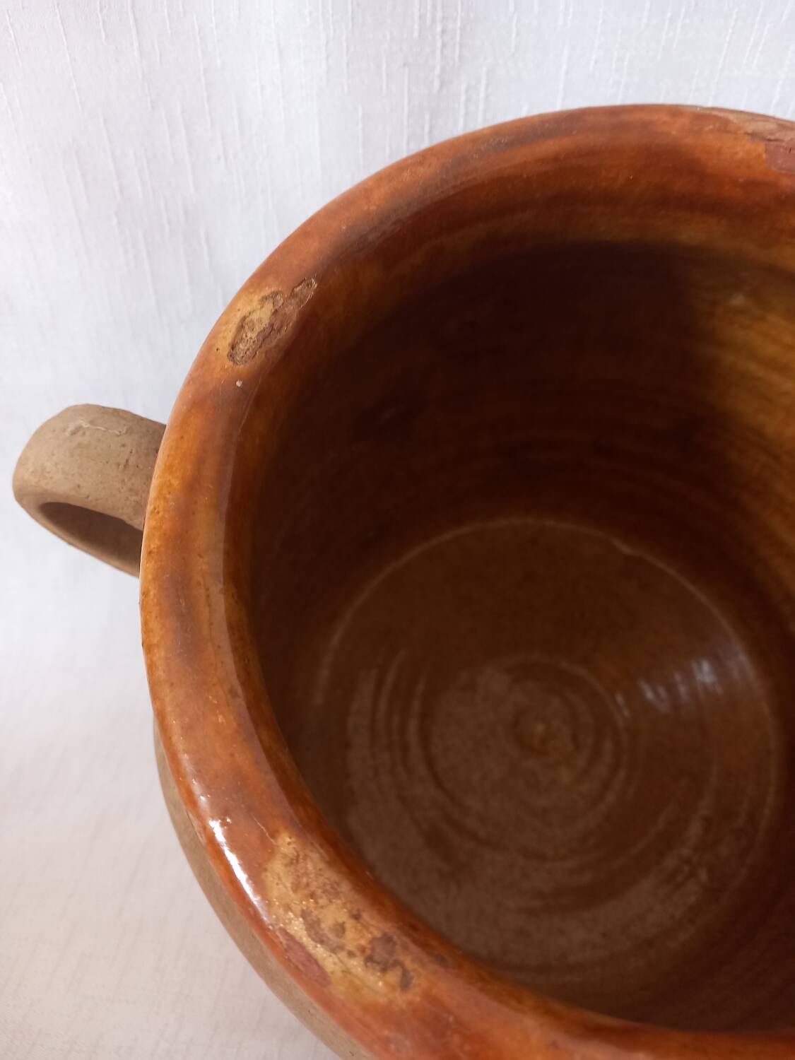 Ancient glazed terracotta pot