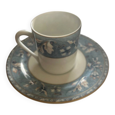 Tasse et sous tasse à café