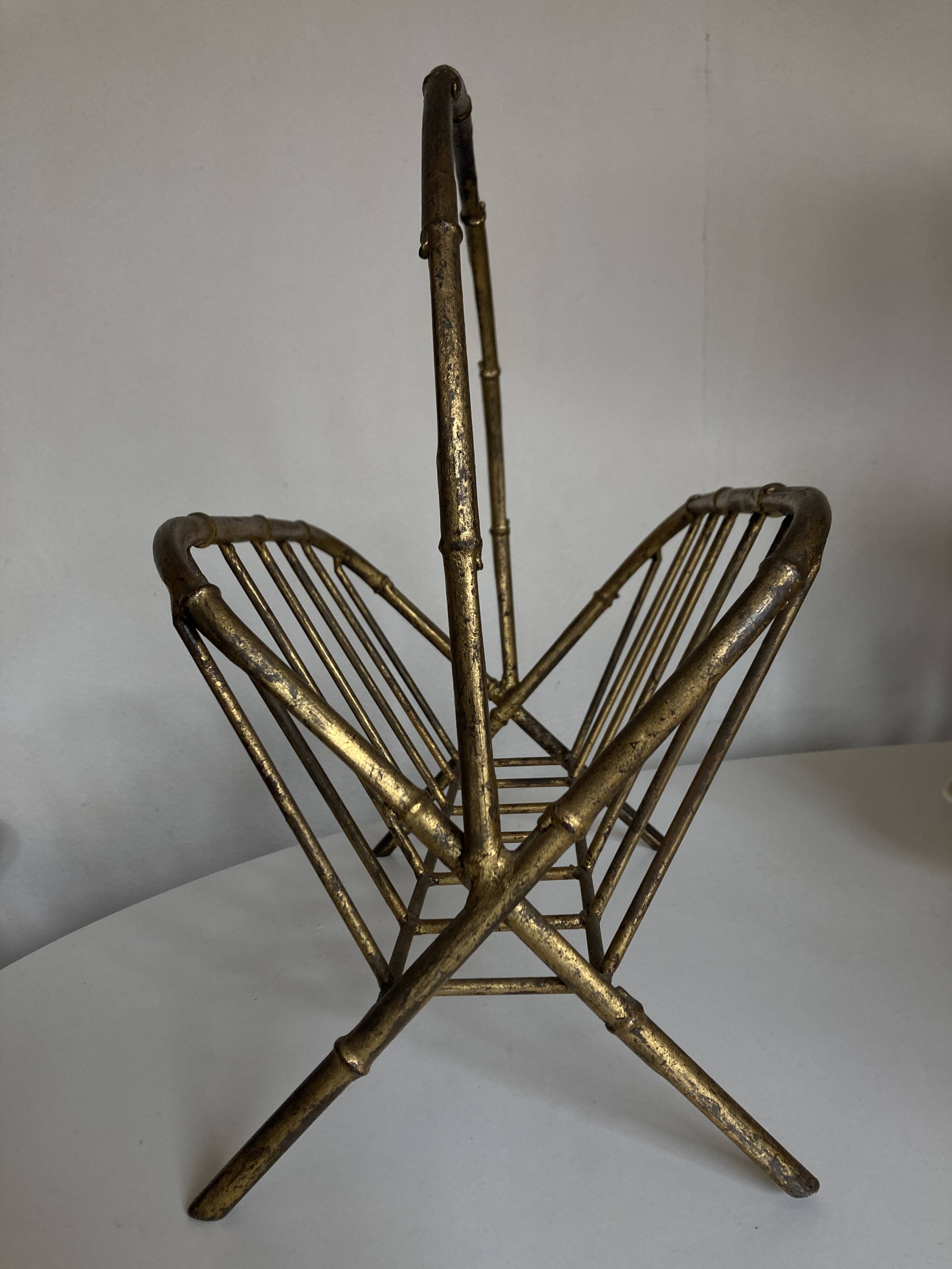 1960 magazine rack faux bamboo in beaten gold iron Italian craftsmanship