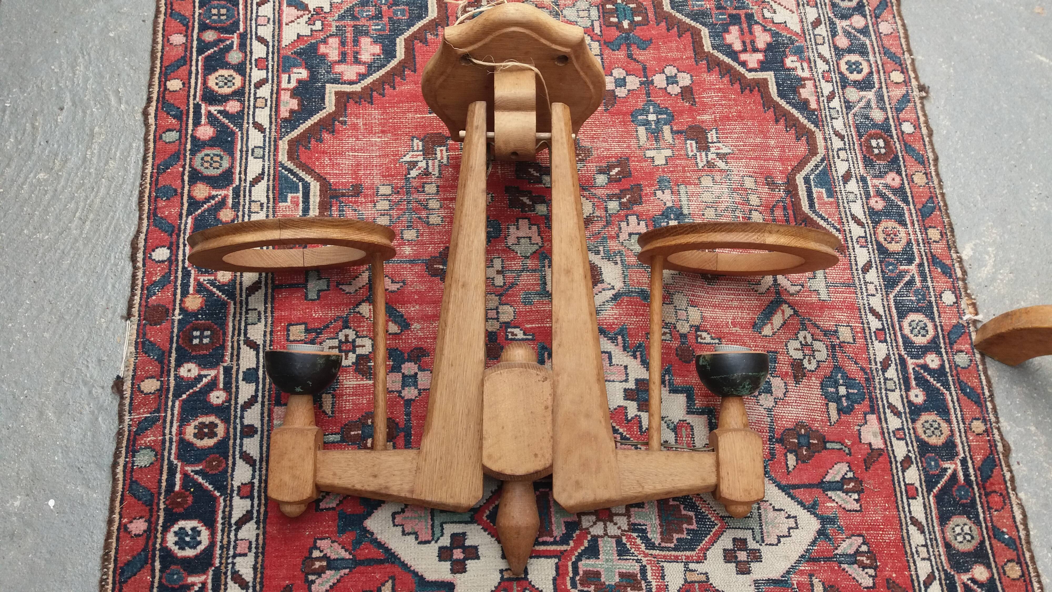 Guillerme and Chambron hanging