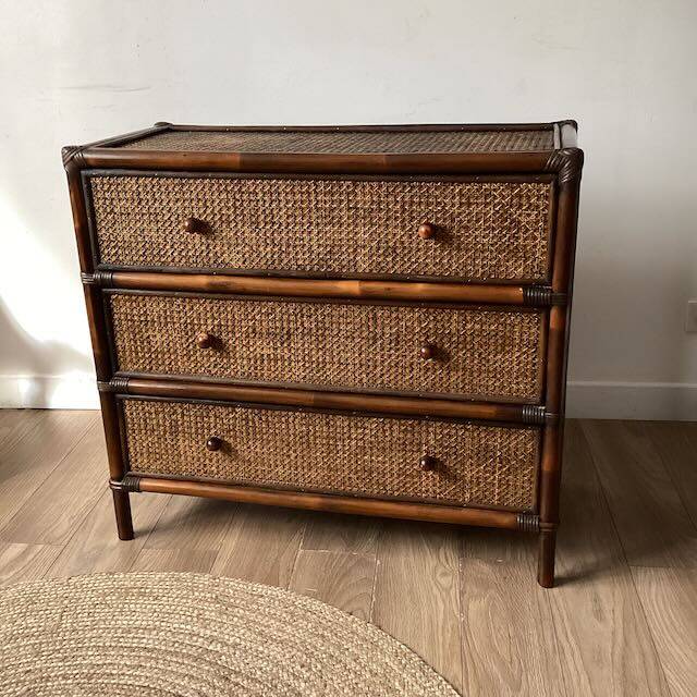 Commode vintage en bois et cannage