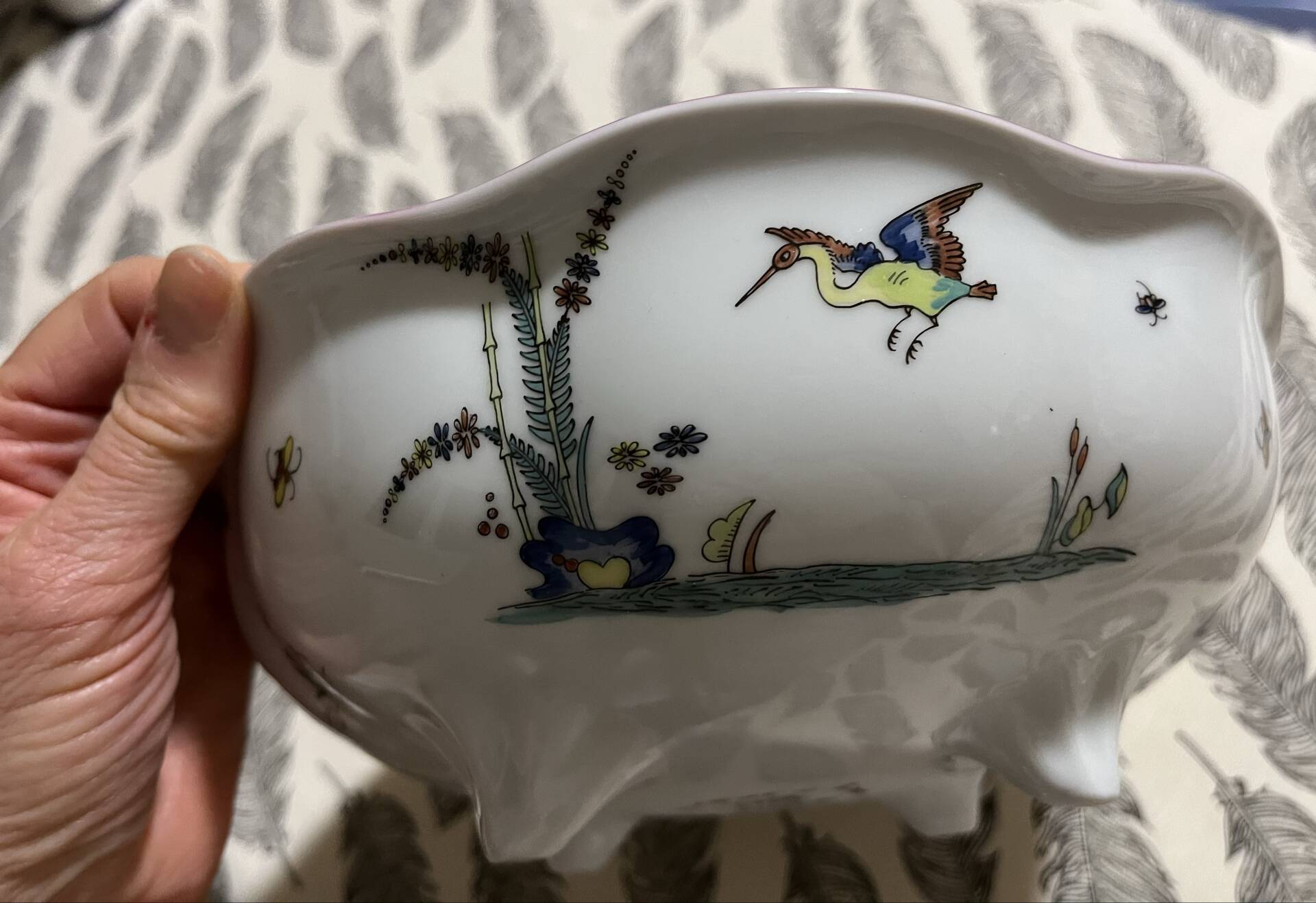 Hand-painted Chantilly porcelain salad bowl