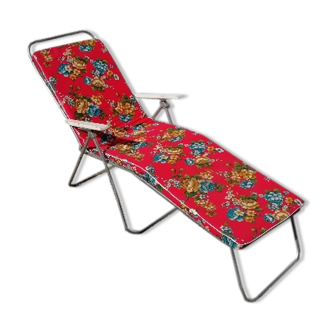 Vintage garden deck chair