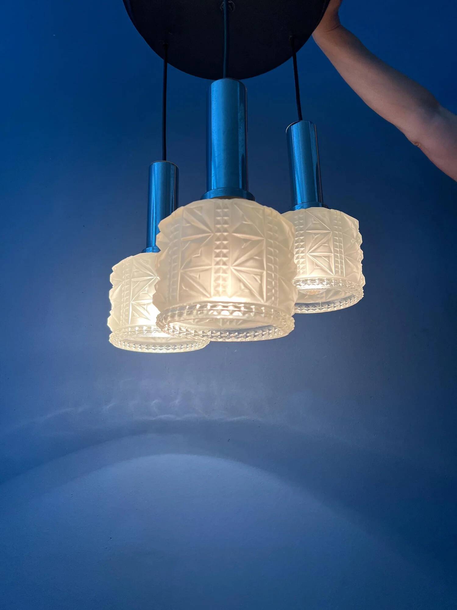 Vintage Frosted Glass Cascade Pendant Light