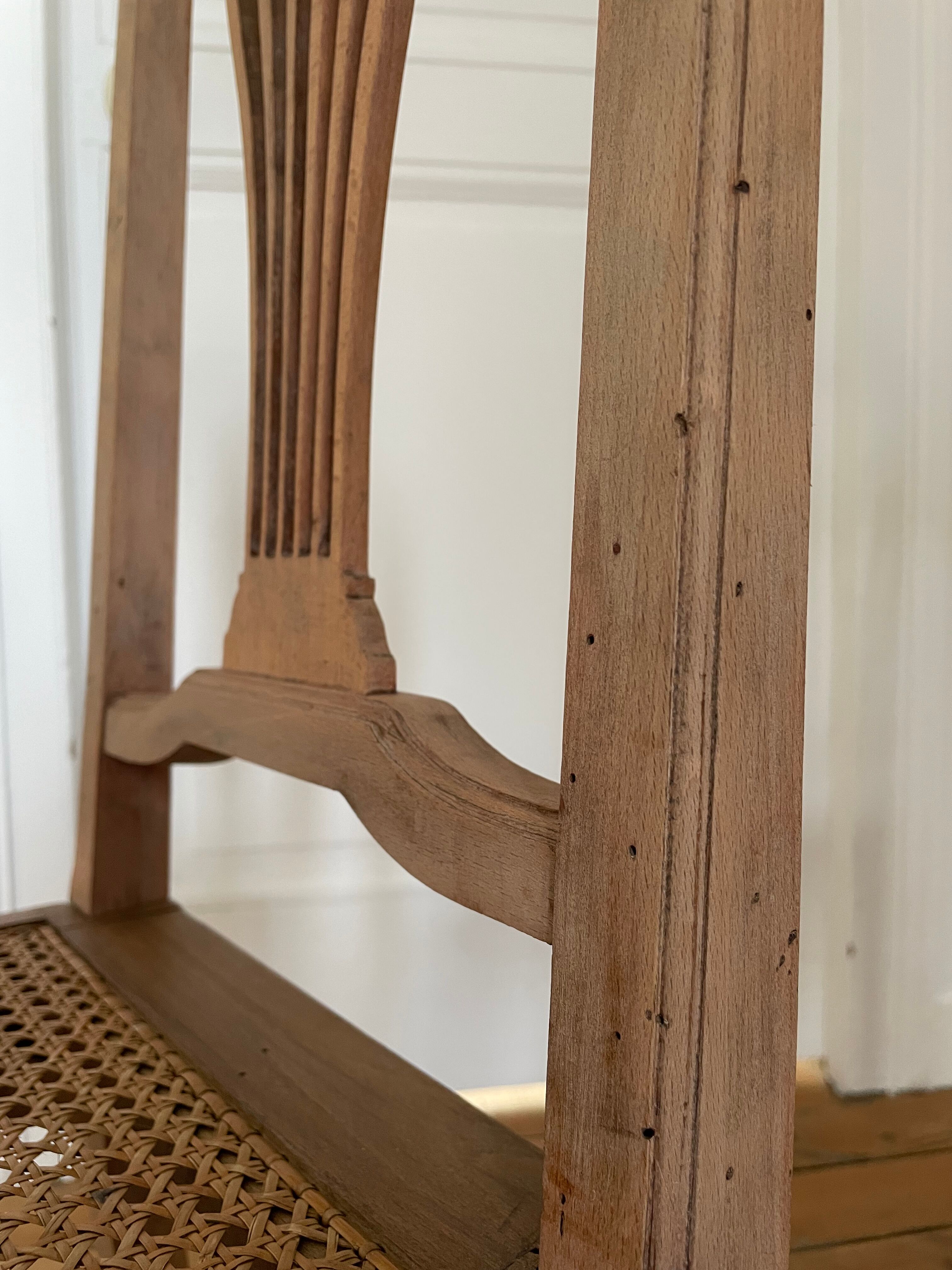 Paire de chaises cannées Art Déco