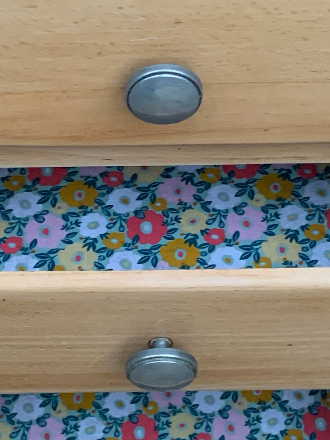 Armoire parisienne asymétrique bois brut 1950