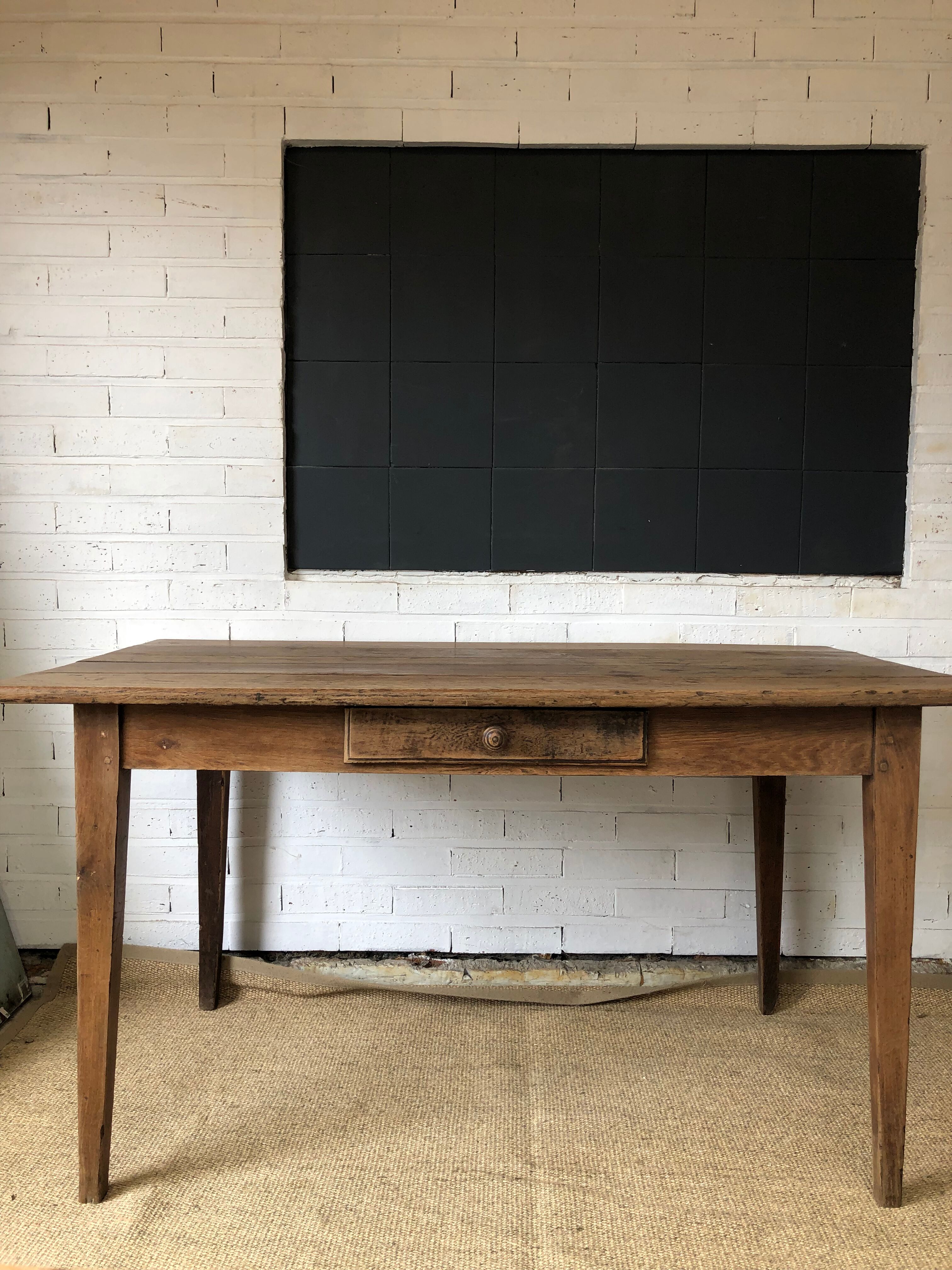 Dining table / desk