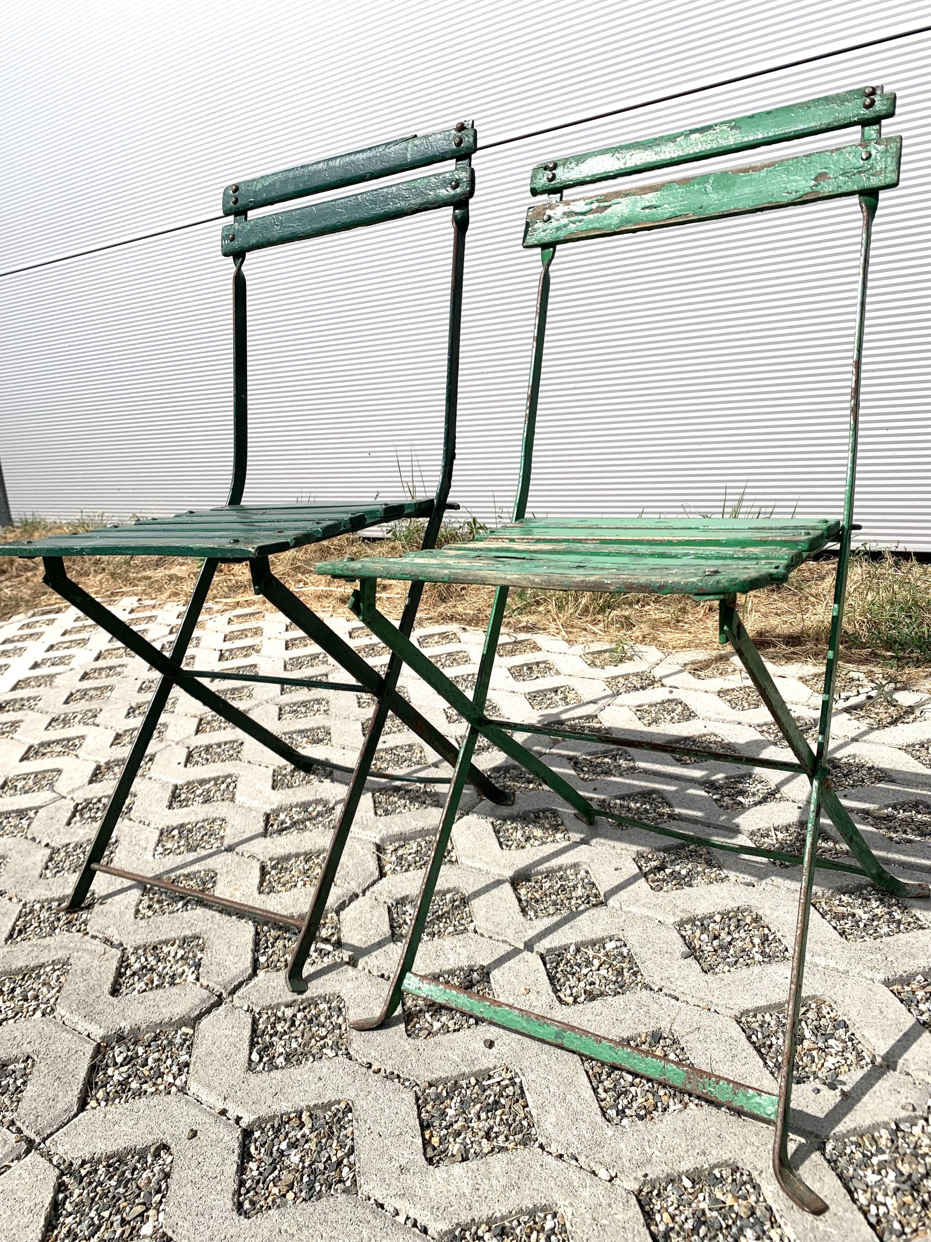Paire de chaises de jardin vintage