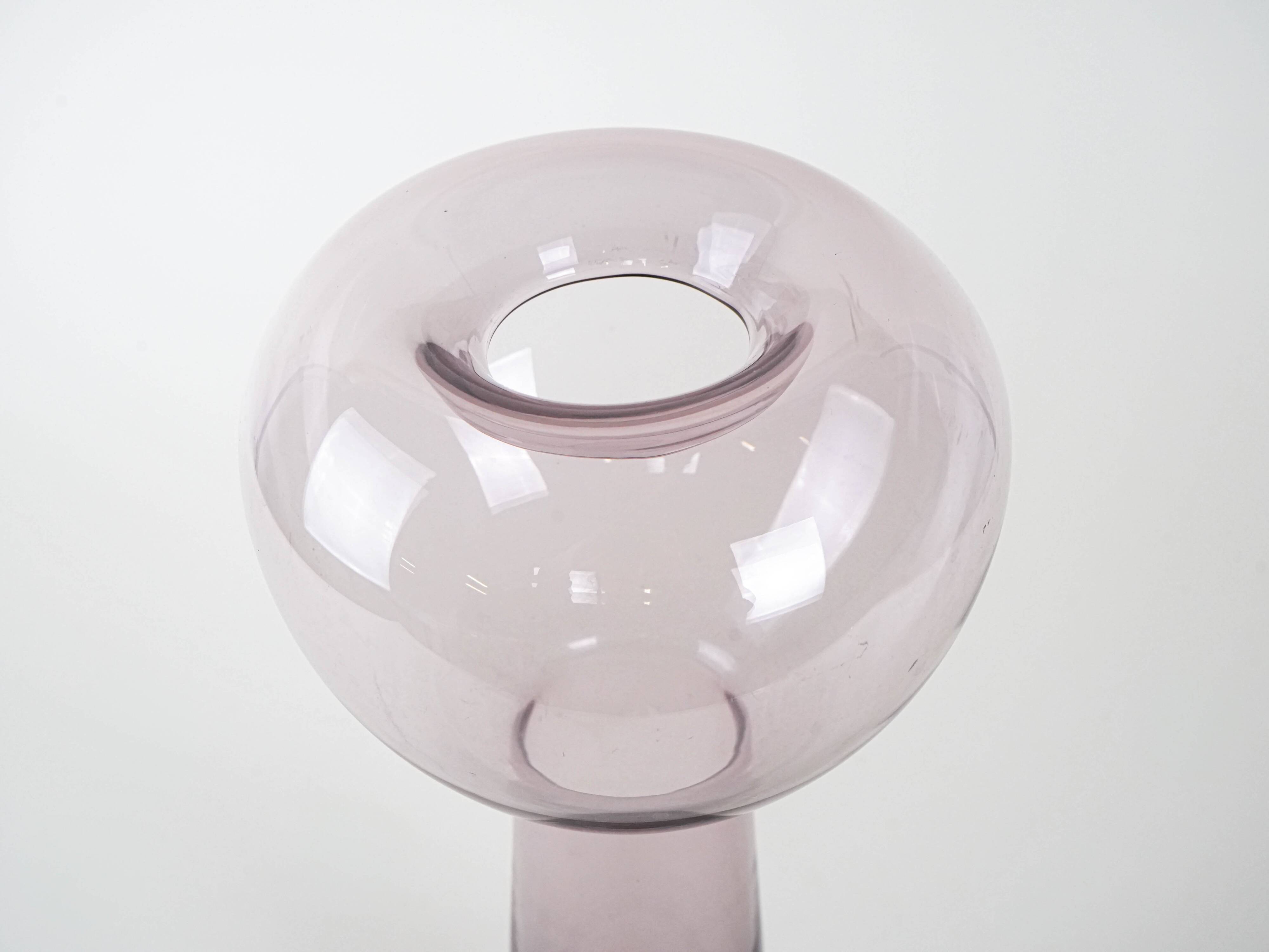 Glass vase, Italian design, 1970s, made in Italy