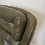 Vintage Dark Green Leather Lounge Armchair: 1970s Scandinavian Style