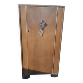 Armoire anglaise