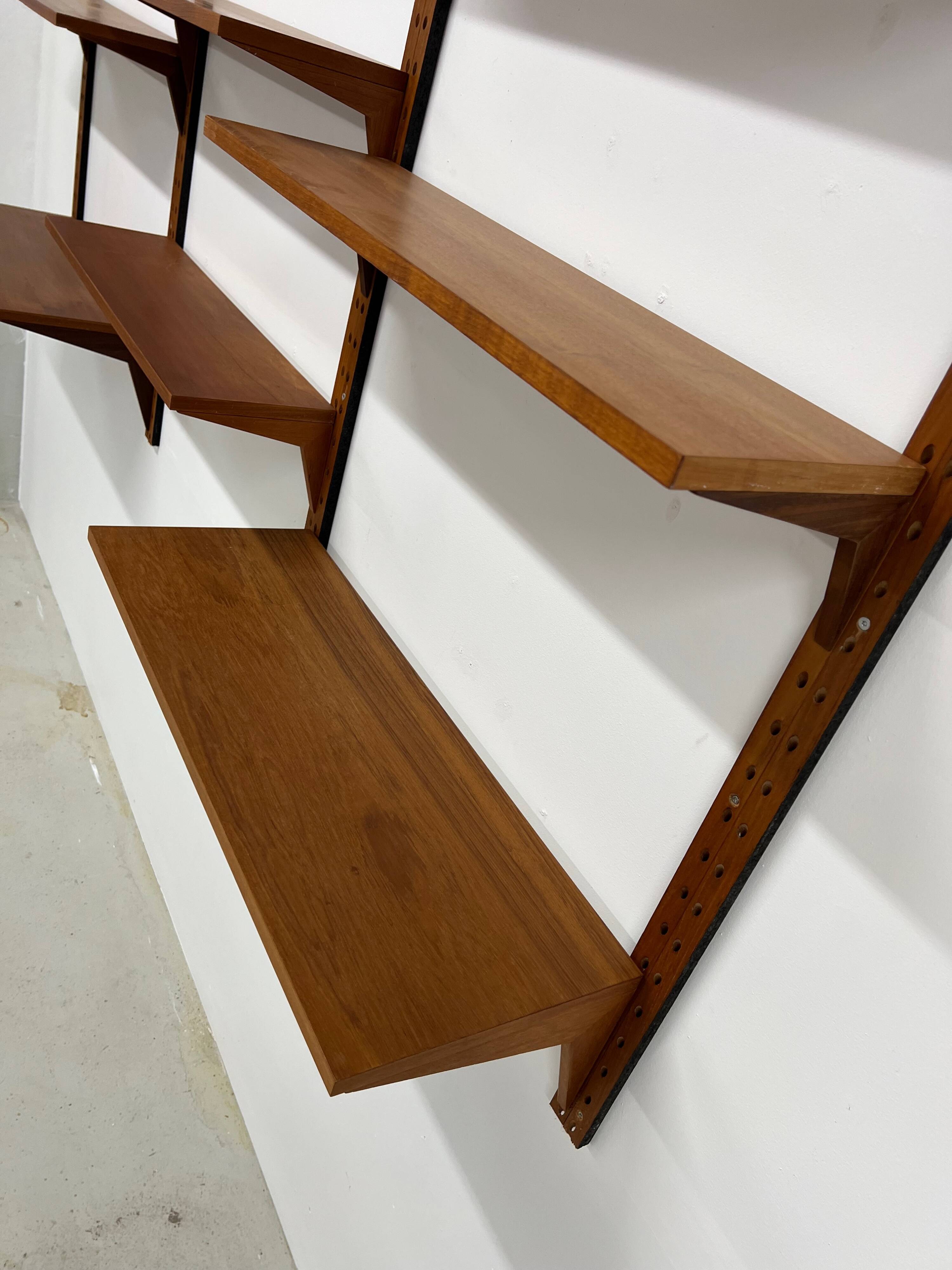 Modular Shelving System By Poul Cadovius For Cado