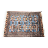 Tapis d'orient, taille 243 x 168 cm, signé numéroté
