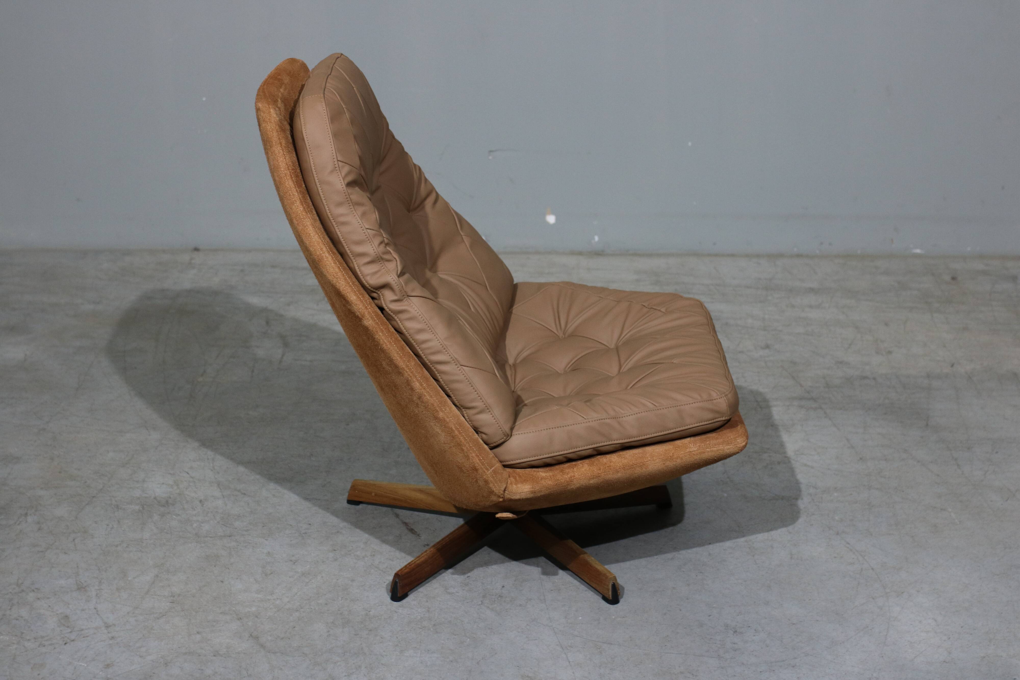 Mid-Century Danish Swivel Easy Chair from Madsen & Schubel, 1960s