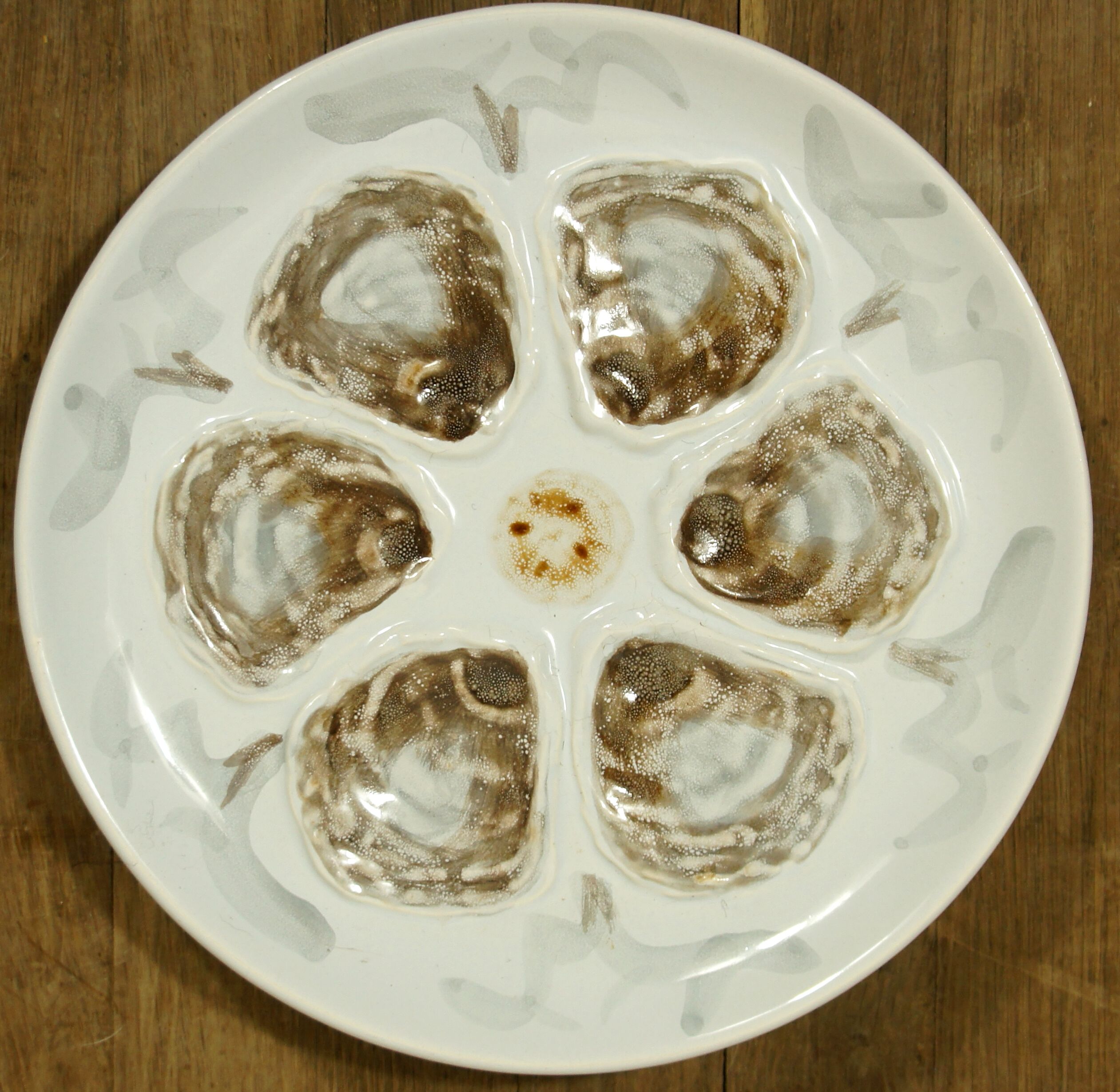 Set of 4 plates or oyster dishes, St-Amand earthenware