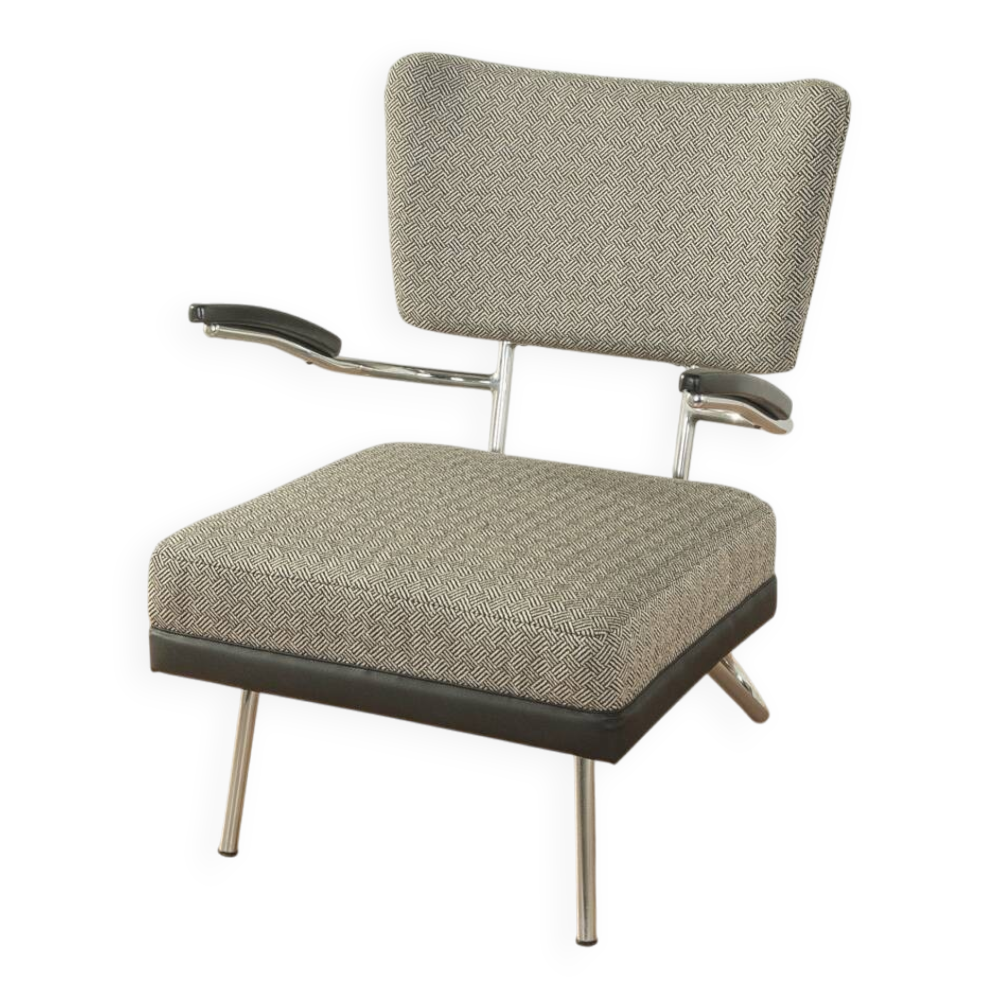 1930s armchair, Mauser
