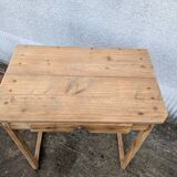Children's desk