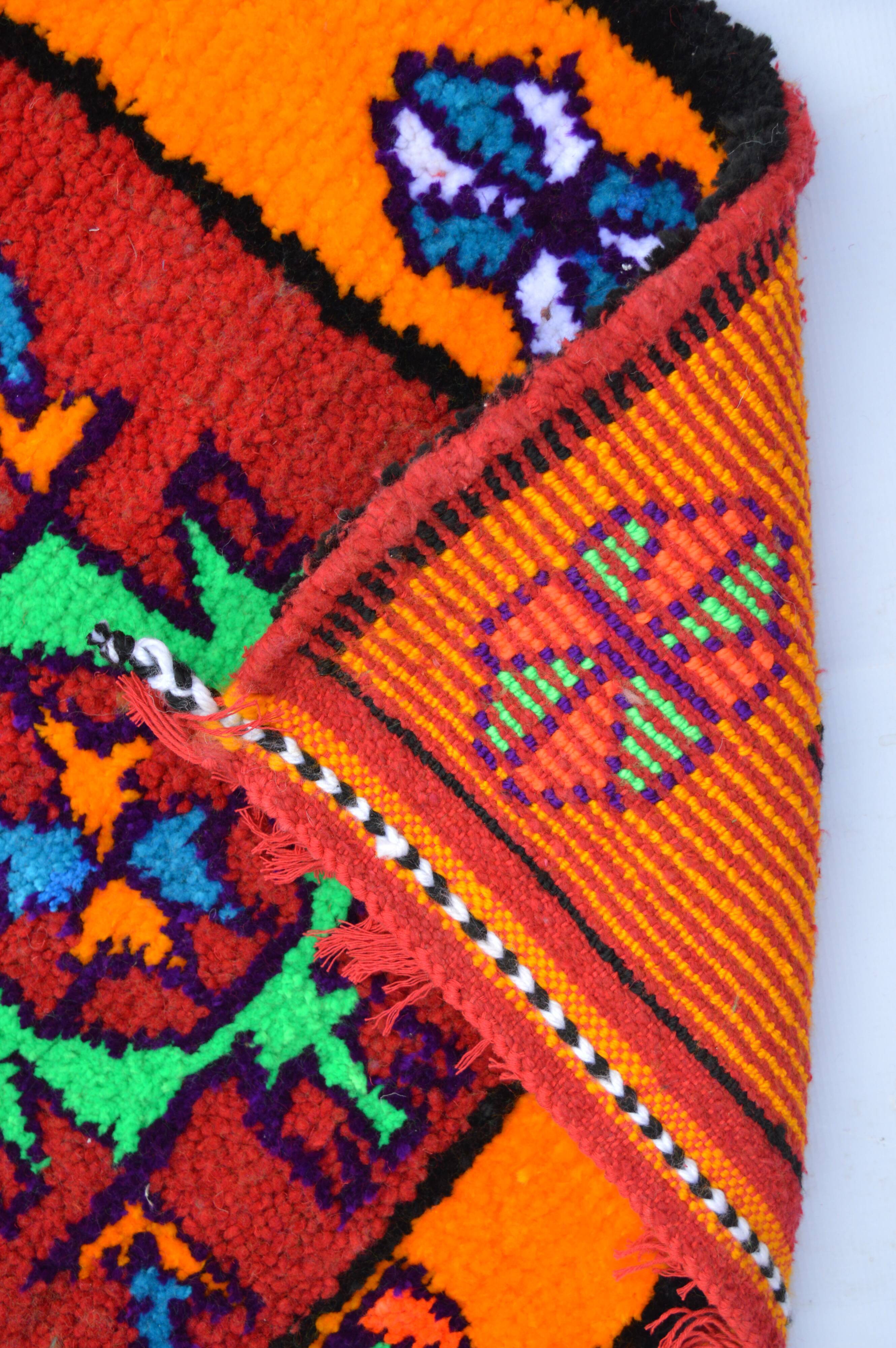 Tapis berbère marocain rouge 278 x 146cm