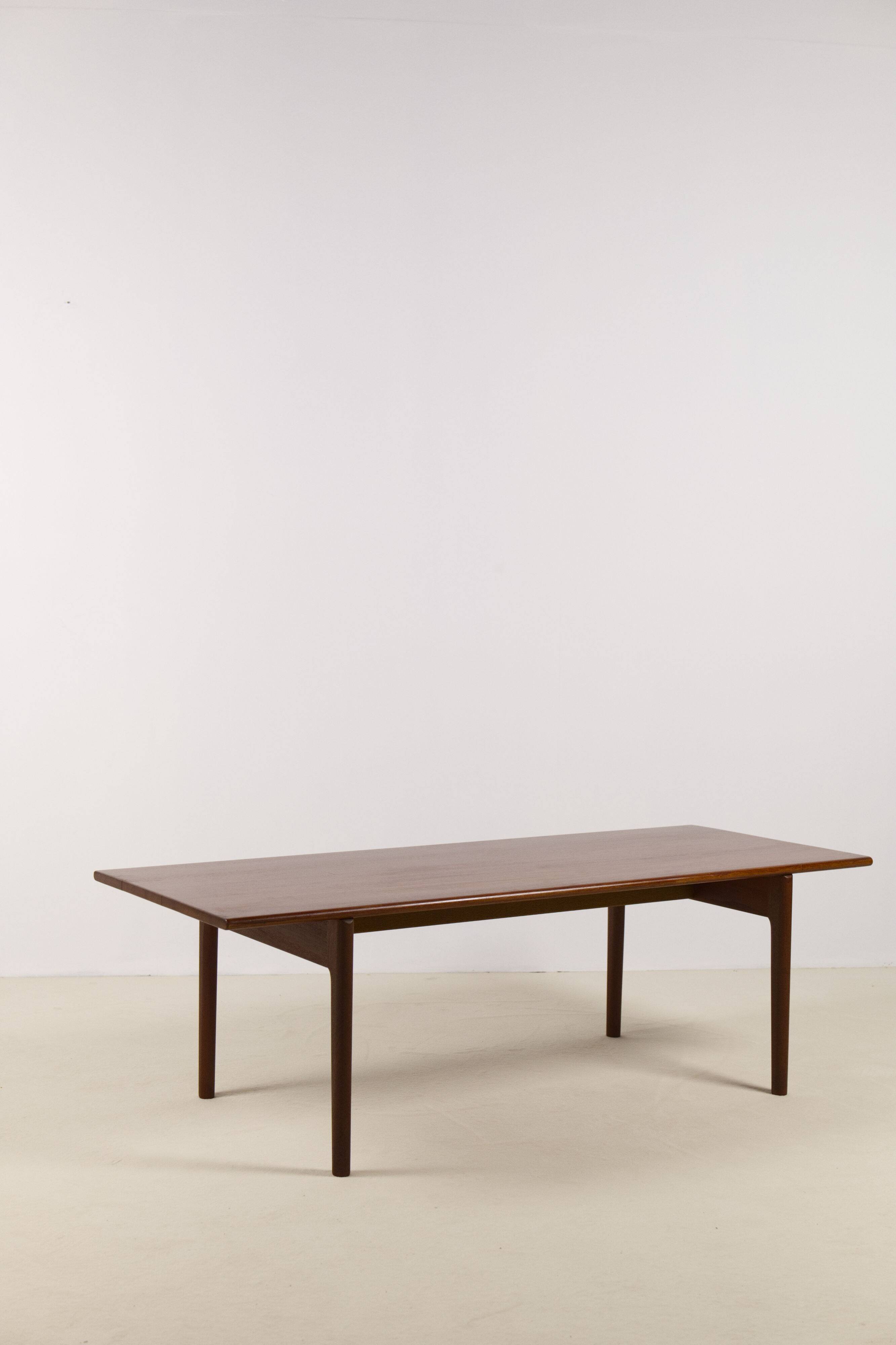 Hans Wegner AT-15 Solid Teak and Oak Coffee Table for Andreas Tuck