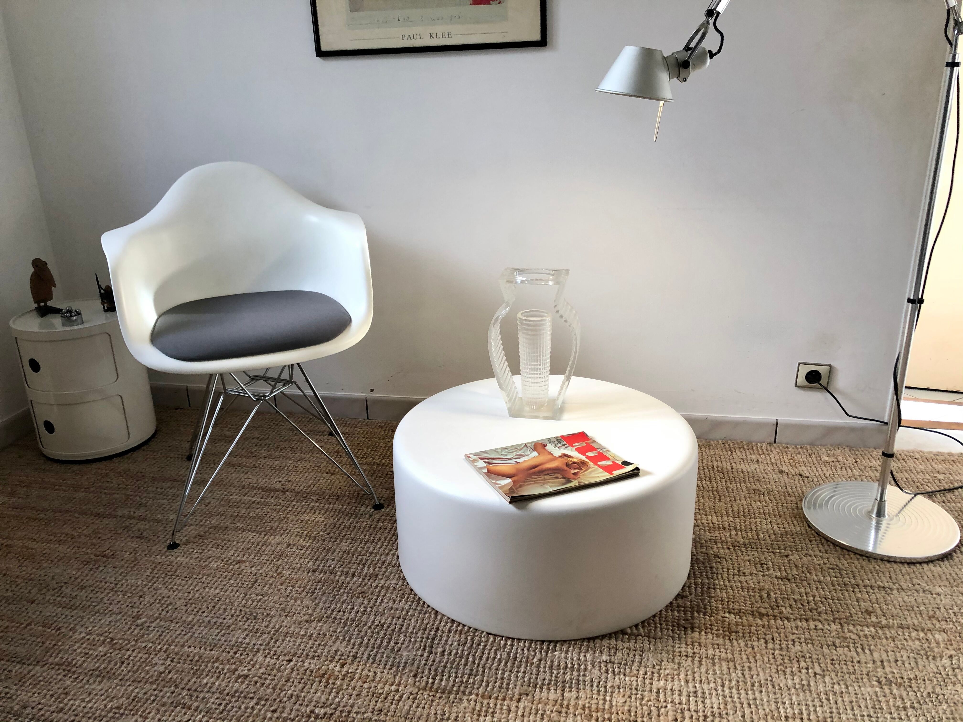Pedrali WoW design design Claudio Dondoli coffee table - Marco Pocci Polyethylene white