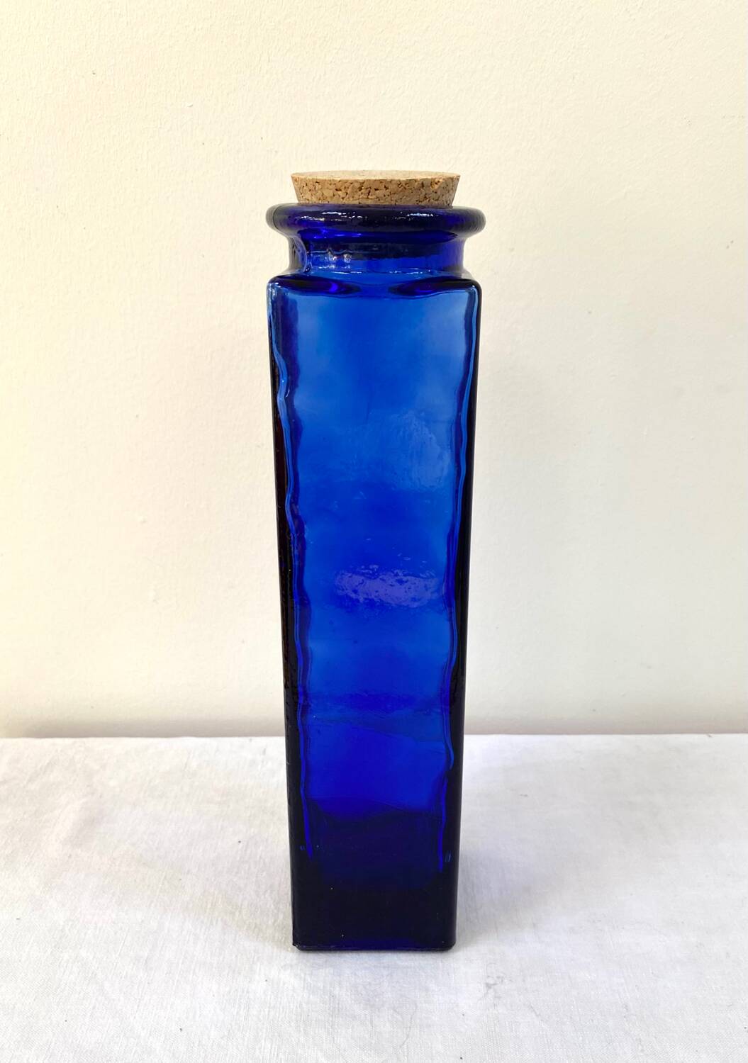 XXL jar in cobalt blue glass