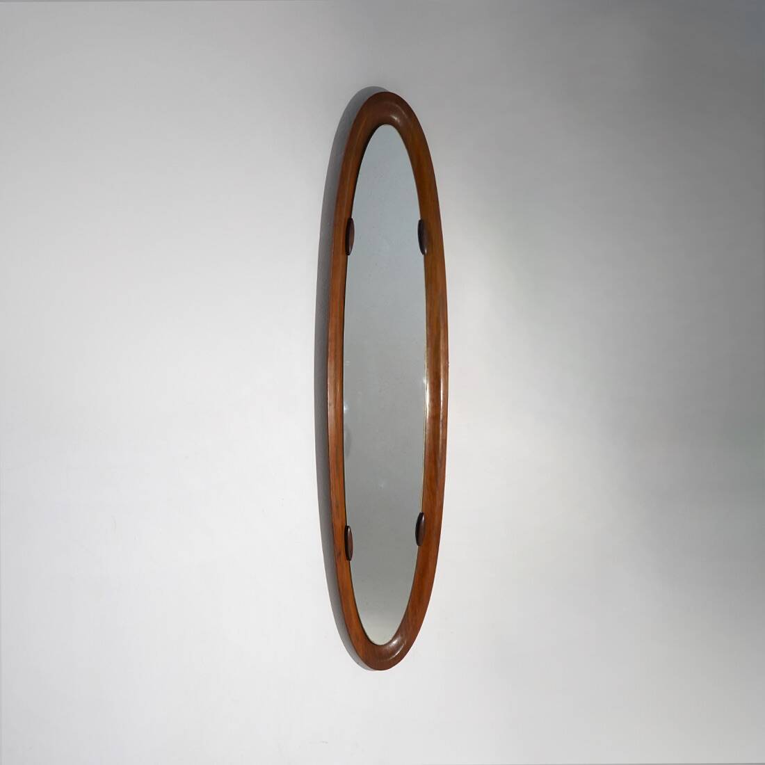 Miroir mural en contreplaqué courbé, années 1960